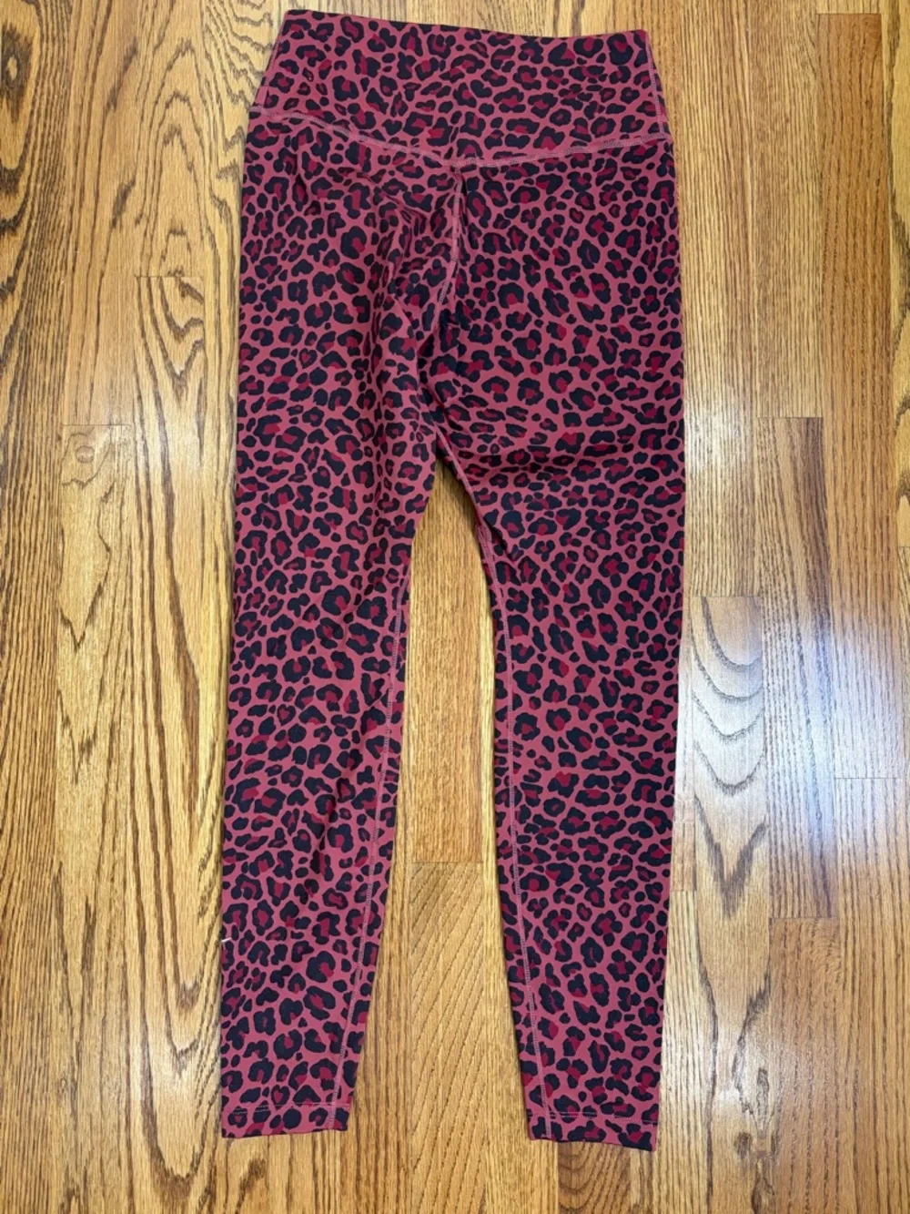 Nike Dri-FIT One Animal Print Midrise Leggings - Picture 3 of 6